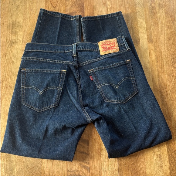 Men's Dark Indigo Straight Jeans Levi 559 - Picture 3 of 4